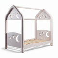 Cama infantil de madeira em forma de casa com estrelas e luas 140 x 75 x 100cm